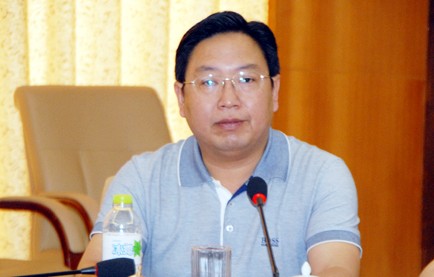 古蔺县委副书记、县长张兴友致词